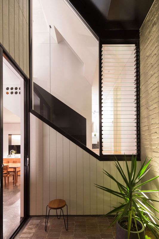Amenagement Coin Détente Et Mini Jardin - Unfurled-House Par Christopher Polly Architect - Sydney, Australie
