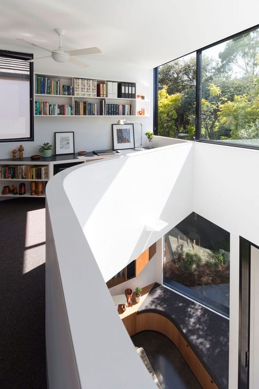 Bibliothèque é Grande Ouverture Vitrée - Unfurled-House Par Christopher Polly Architect - Sydney, Australie