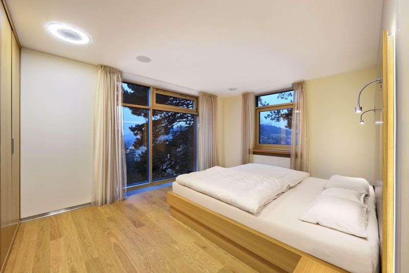 Chambre Principale Et Grande Baie Vitrée - Family Villa Par Fusion Architects - Prague, Republique Tcheque