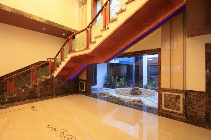 Escalier Accès étage - Royal-Splendour-House Par Ansari And Associates - Ayyampet, Inde