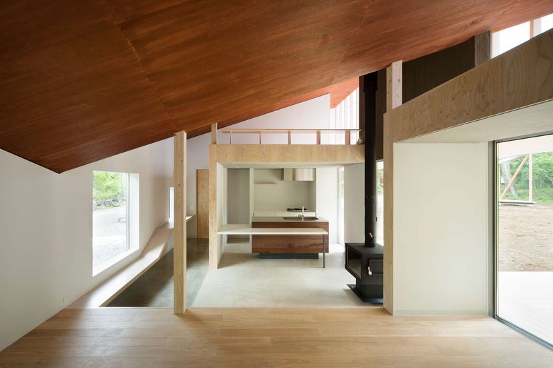 Espace Cuisine & Cheminée - Shed-Roof-House Par Hiroki Tominaga - Yamanashi, Japon