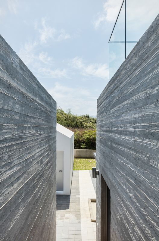 Façade Béton - House-Dongmang Par 2m2 Architects - Geoje, Coree Du Sud