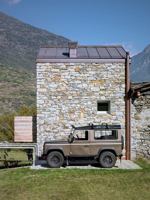 Façade En Pierres - SV-House Par Rocco Borromini - Albosaggia, Italie
