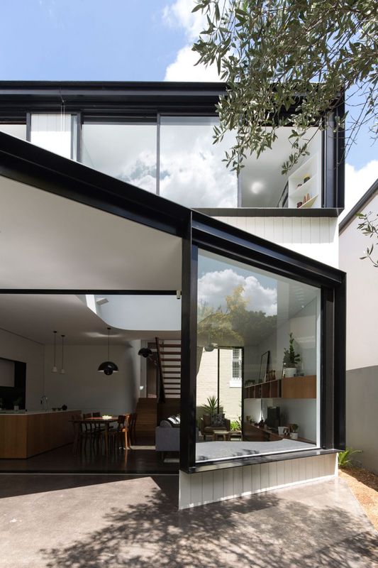 Façade Entrée Baie Vitrée Coulissante - Unfurled-House Par Christopher Polly Architect - Sydney, Australie