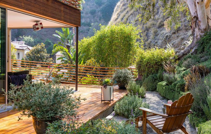 Façade Terrasse & Jardin - Wood-Clad-Home Par Space International - Los Angeles, Etats-Unis