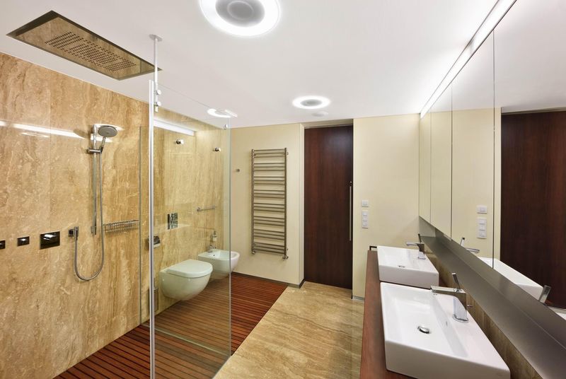 Grande Salle De Bains - Family Villa Par Fusion Architects - Prague, Republique Tcheque