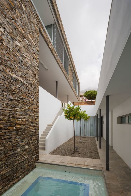 Mini Piscine & Jardin Cours - El Meandro Par Marion Regitko - Malaga, Espagne