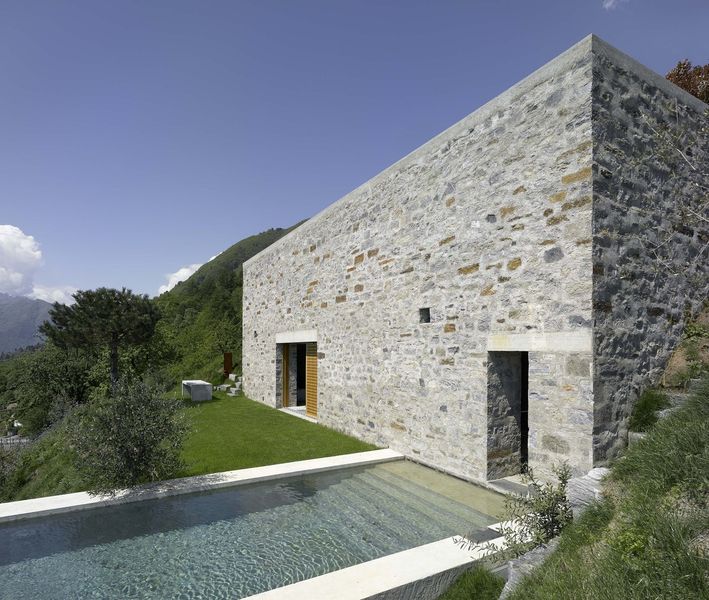 Piscine & Vue Panoramique Paysage - Building-Brione Par Meuron Romeo - Minusio, Suisse
