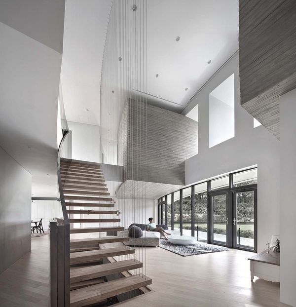 Salon & Escalier Accès étage - Songdo-House Par Architect-K En Coree Du Sud