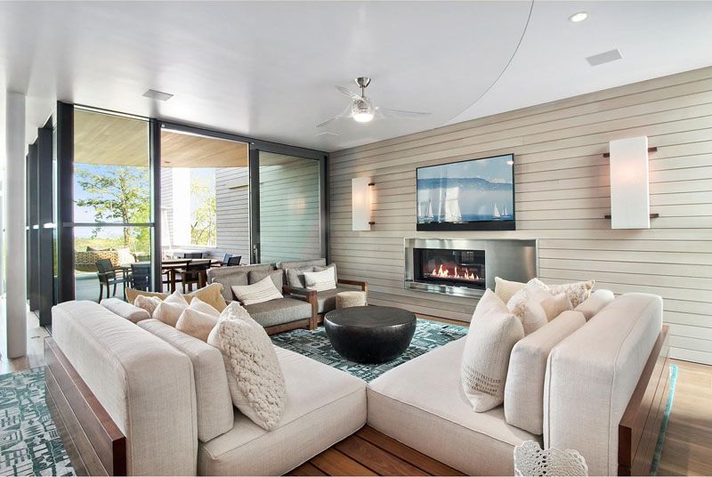 Salon étage & écran TV - Hampton-Home Par Barnes Coy Architects - Hamptons, USA