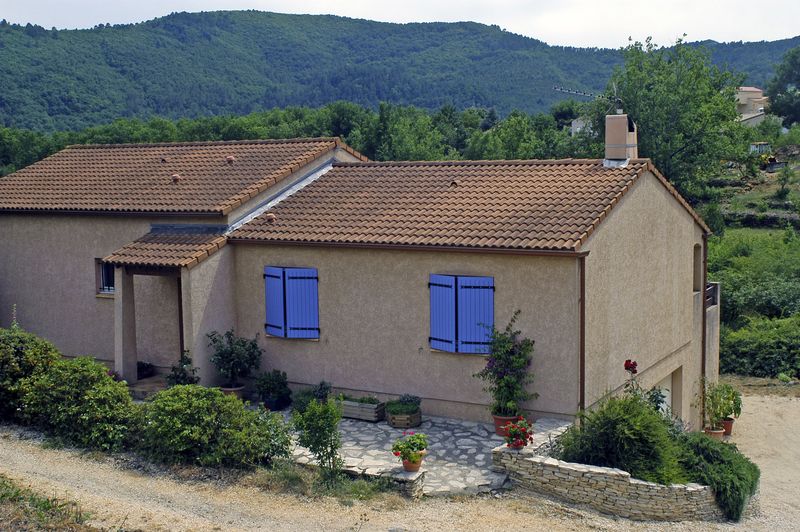 Maison classique d’inspiration provençale - avant