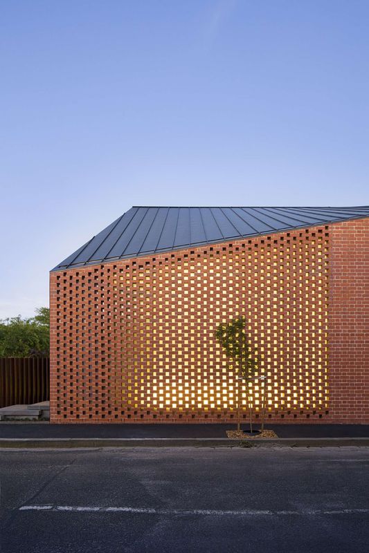 briques perforées - harold-residence par Jackson Clements Burrows - Melbourne, Australie