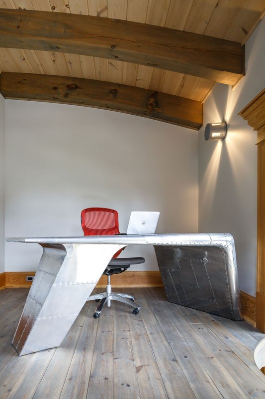 bureau design - Rock Copper Glass par cdrg+RedTeam - Canada