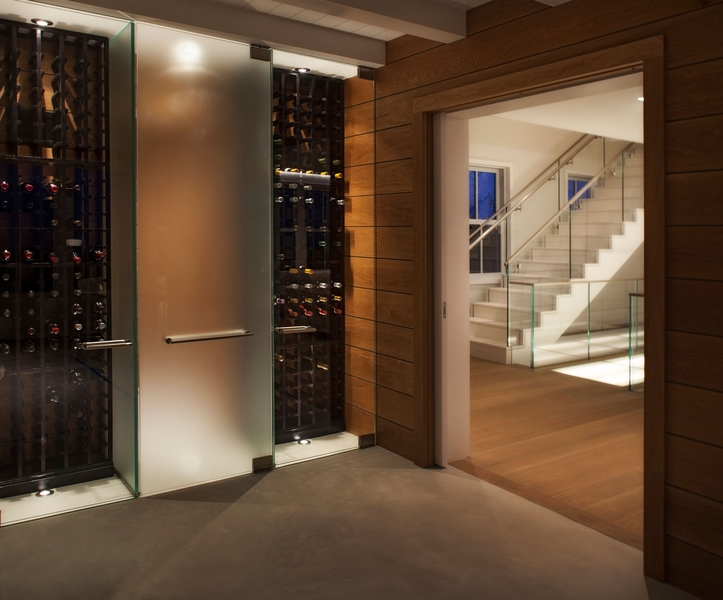 cave à vins - Squam Residence par J. Brown Builders - Nantucket Island, Usa - photo Jeffrey Allen