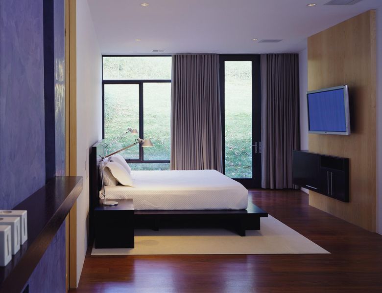 chambre & coin TV - Hargrave-Residence par Robert M. Gurney Architect - Maryland, Etats-Unis