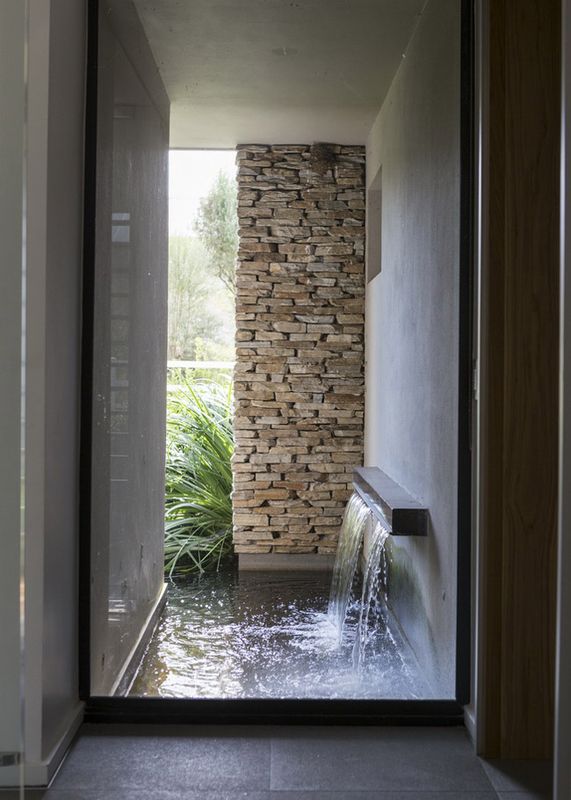cours d'eau extérieur - House-in-Blair-Atholl par Nico van der Meulen Architectes - Johannesburg, Afrique du Sud