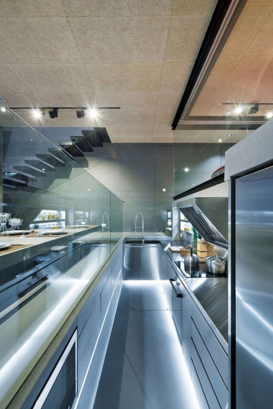 cuisine - House Sai Kung par Millimeter Interior Design - Sai Kung District, Hong Kong