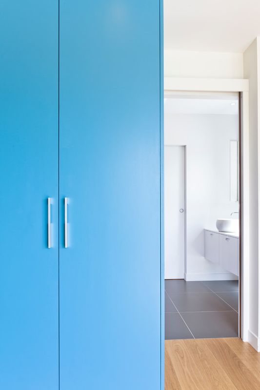 entrée salle de bains - House-in-Lyon par Damien Carreres - Lyon, France