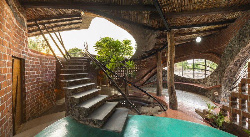 impressionnant escalier - Brick House par iStudio architecture – Inde |