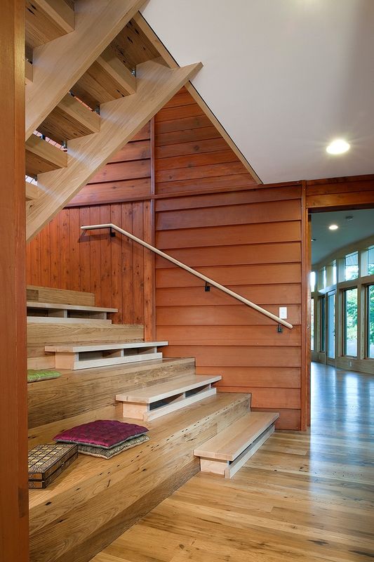 escalier bois - Virginia Farmhouse par Reader & Swartz Architects - Virginie, USA