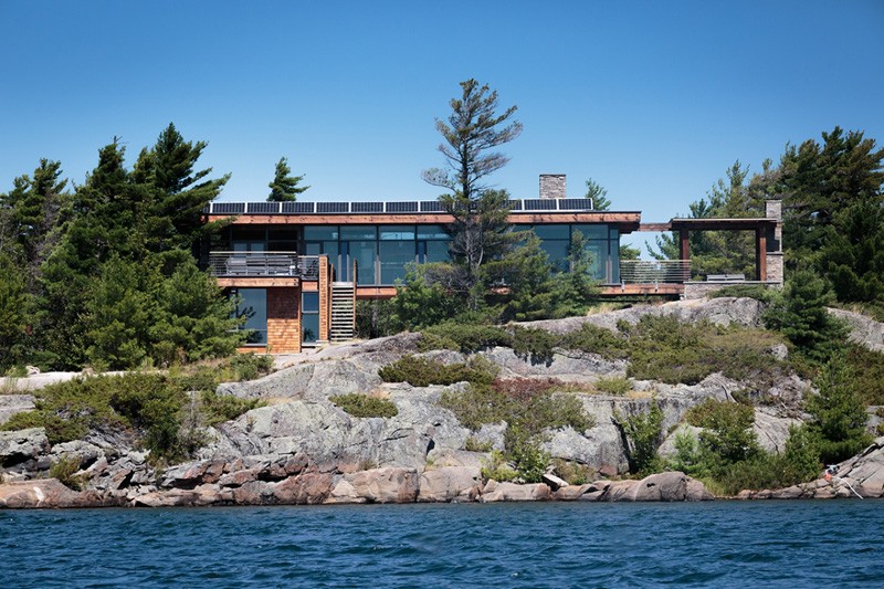 façade lac - Cottage Country par Core Architects - Baie géorgienne, Canada