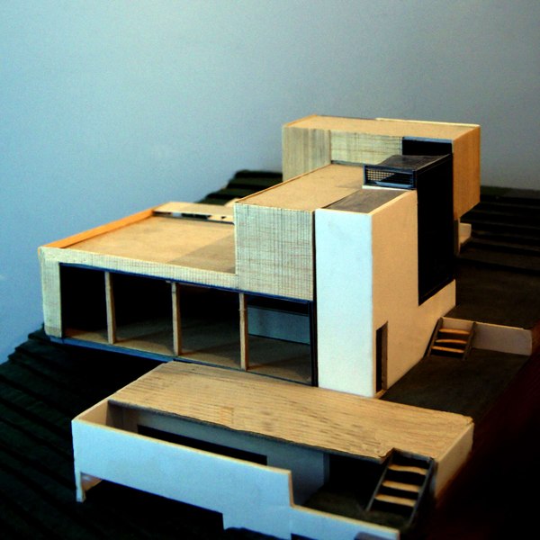 maquette – maison Pegasus par Saint-Cricq architecte – Toulouse, France