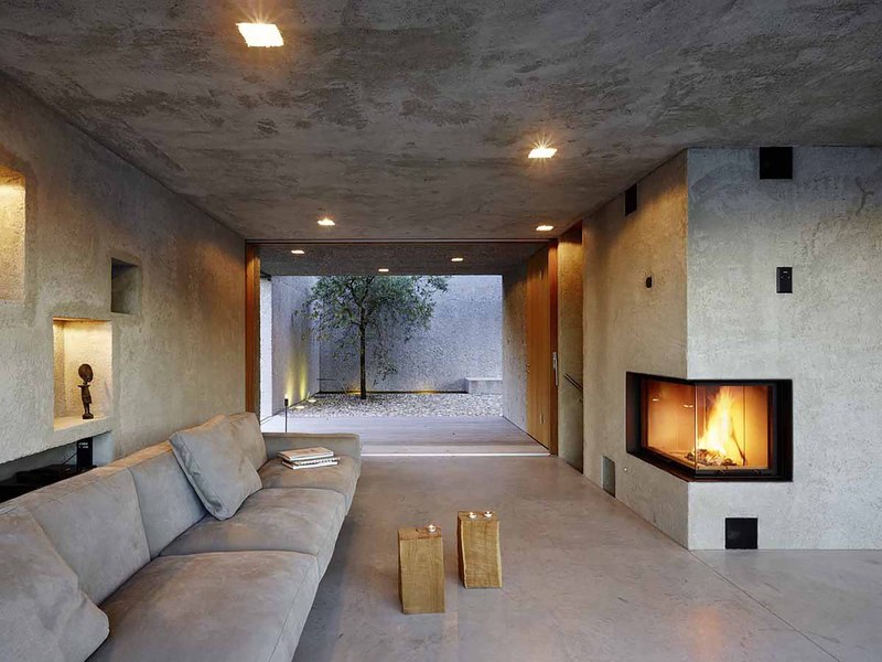 pièce de vie - House in Brissago par Wespi de Meuron Romeo architects - Brissago, Suisse