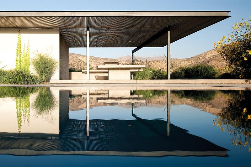 piscine et terrasse - Kübler House par 57STUDIO - Stgo, Chili