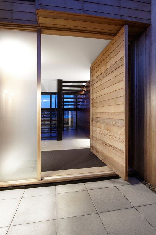 porte entrée - Lamble Residence par Smart Design Studio - New South Wales, Australie