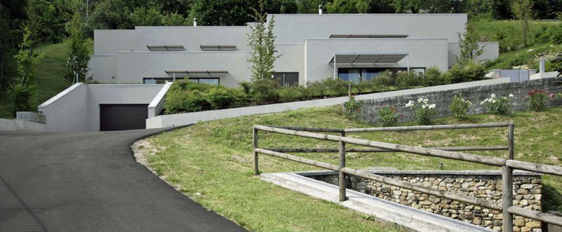 route accès - semi-ipogea-house par Dario Scanavacca - Marostica, Italie