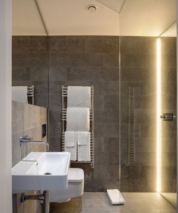 salle de bains - Percy lane luxury homes par Odos architects - Dublin Irlande.jpg