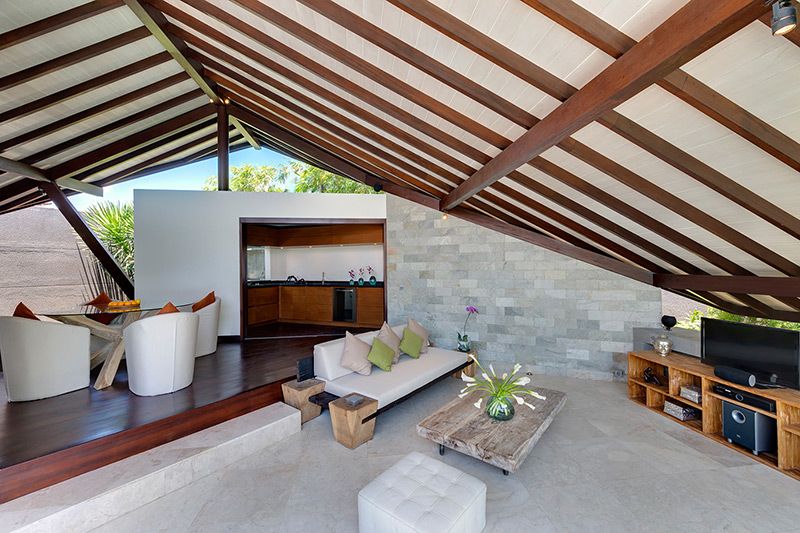 salon coin TV - Villas-Spa par Layar Designer - Bali, Indonesie