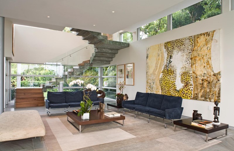 salon et escalier - Boano Lowensitein Residence par KZ Architecture - Miami, Usa