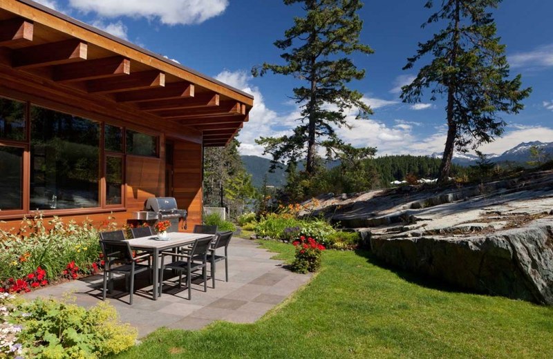 terrasse - Lakecrest Residence by aka Architecture + Design - Whistler, Canada