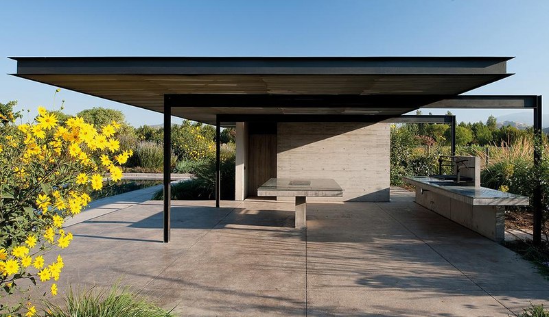 terrasse et barbecue - Kübler House par 57STUDIO - Stgo, Chili