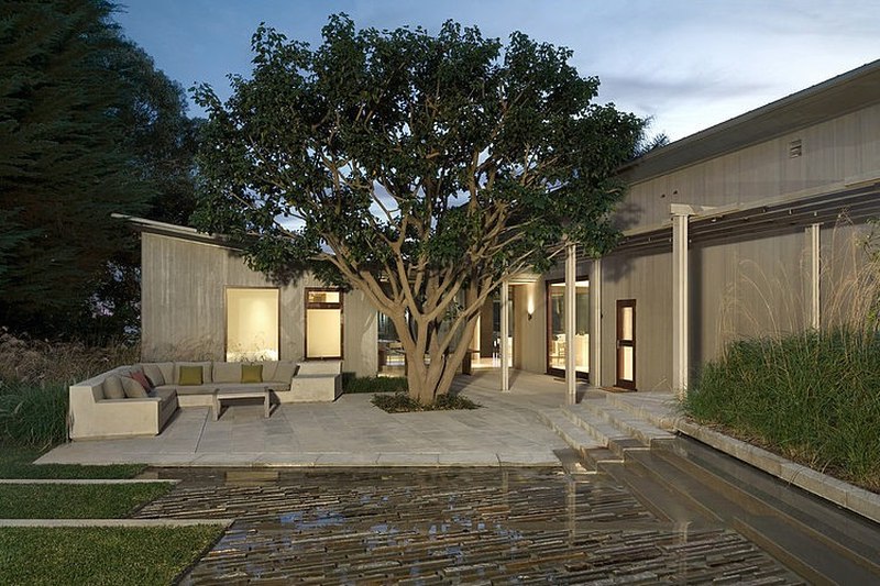 vue extérieure de nuit - Malibu House par Dutton Architects - Usa