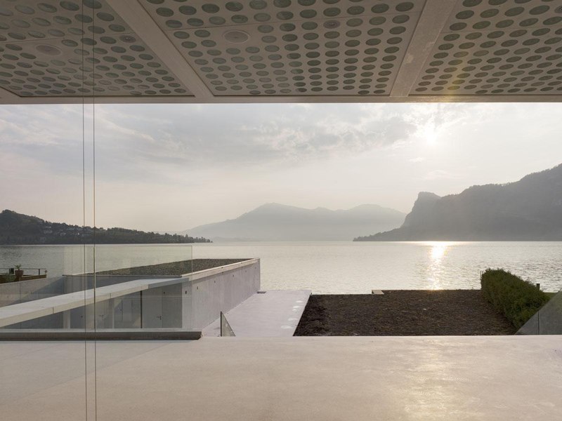 vue panoramique sur lac lucerne - o-house par Philippe Stuebi - Lucerne, Suisse