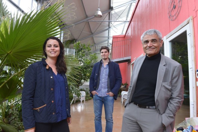 Maison bioclimatique sous serre par Agence Action Architecture - Libourne (33) FR