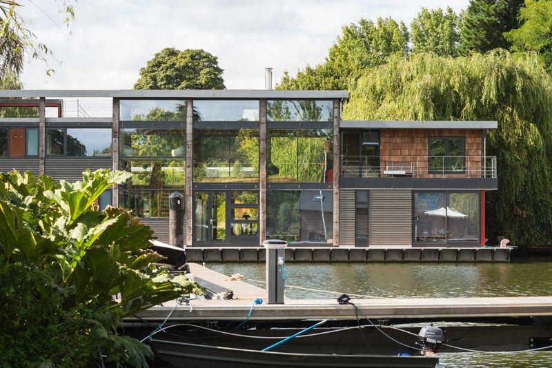 façade principae - houseboat par MAA Architects - Tamise, Angleterre