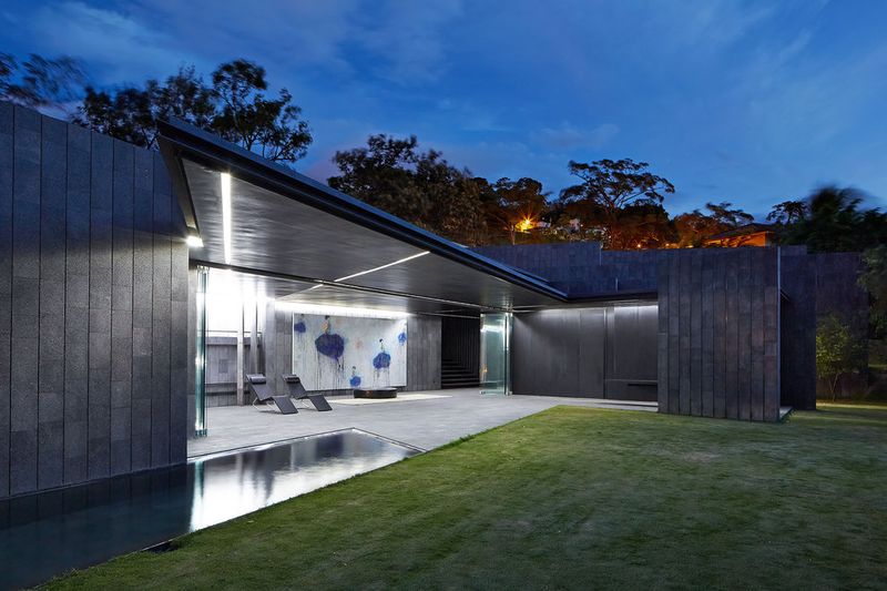 salon terrasse design nuit - casa-altamira par Joan Puigcorbé - Ciudadd Colon, Costa Rica