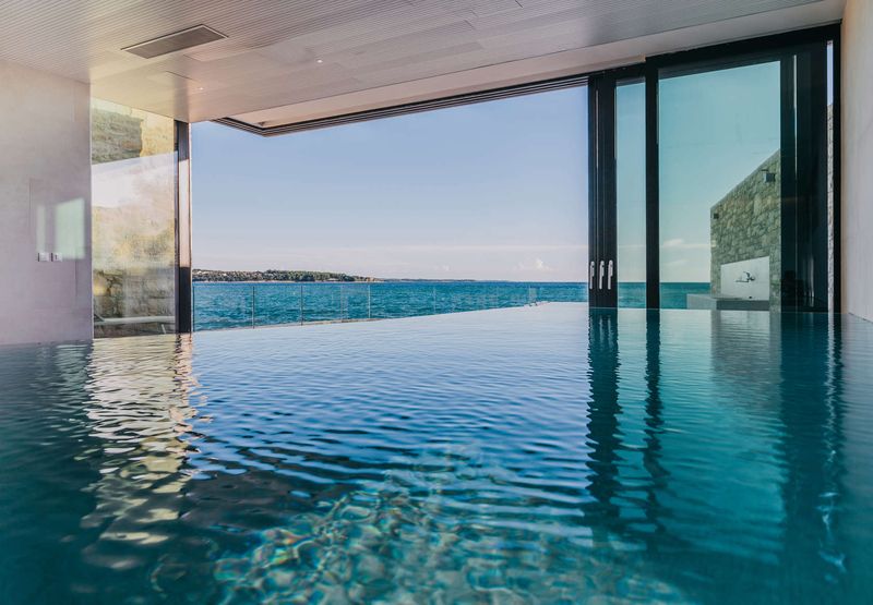 piscine intérieur - House Sperone par Studio Metrocubo - Novigrad, Croatie