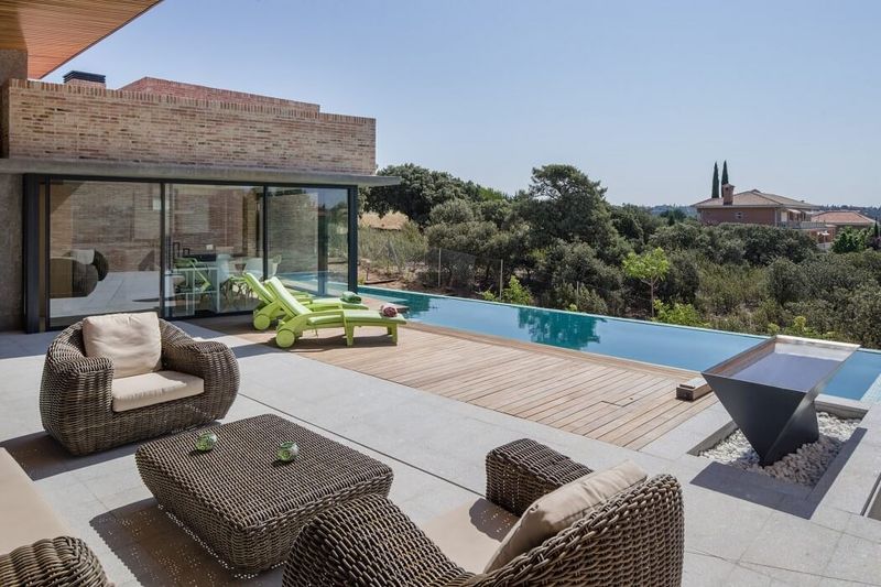 terrasse salon design & piscine -Molino de la Hoz, Espagne