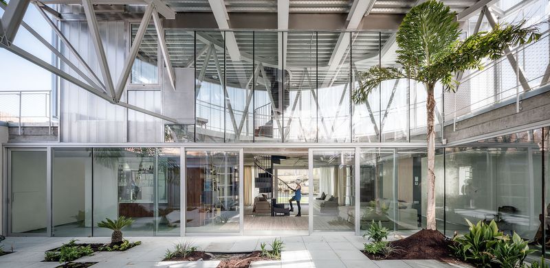 10- Tobogan House - Z4Z4 AAA