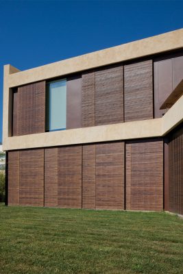 maison-contemporaine-volets-Gimenez-Ganga,-Espagne